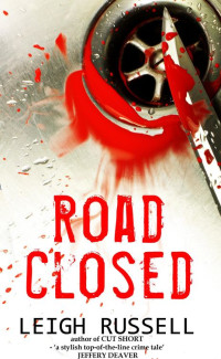 Leigh Russell — Road Closed