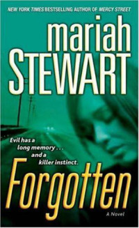 Mariah Stewart — Forgotten